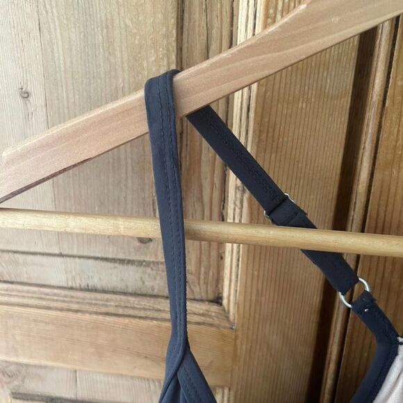 Athleta Small Gray Shorebreak Dress Racerback *Slight Flaw On Strap* - Picture 4 of 9